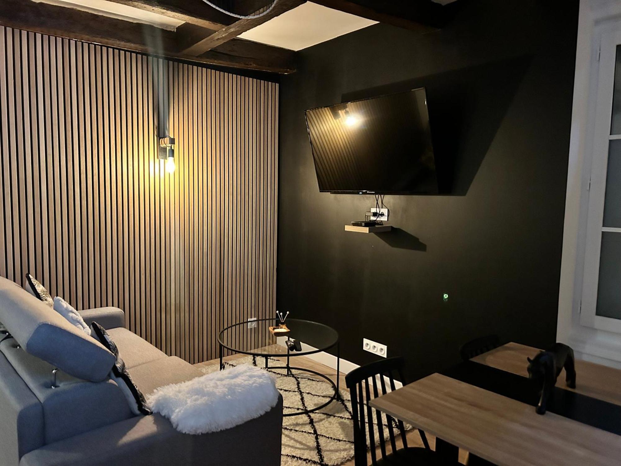 Le Petit Niortais - Centre Ville - Wifi - Netflix - Amazon Ngoại thất bức ảnh